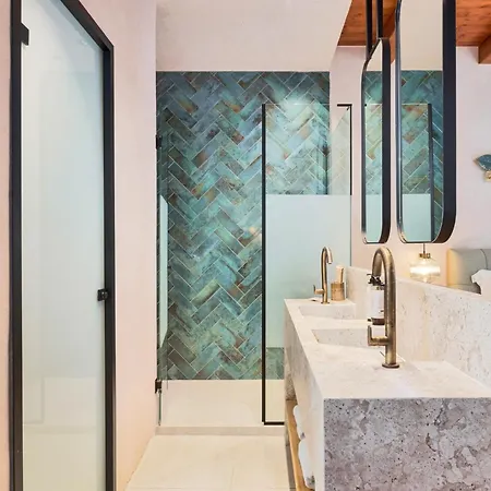 Отель Mansio Boutique