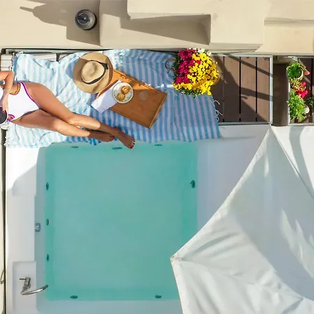 Mansio Boutique ホテル 4*